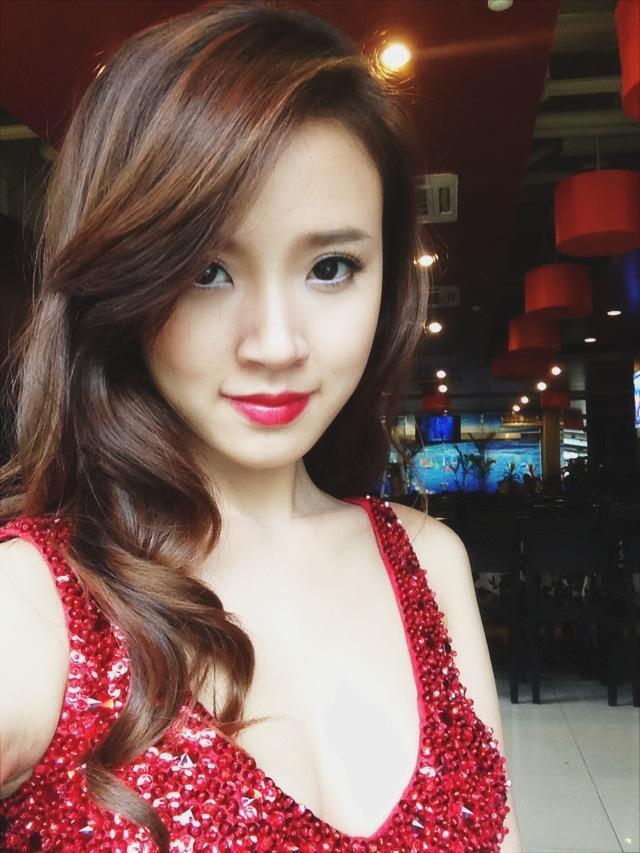 少妇厨房愉情